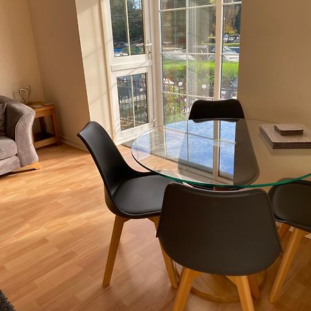 River Courtyard Apartment In The Heart Of Stneots St. Neots Exterior foto